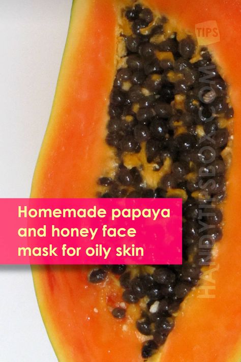 Homemade papaya and honey face mask for oily skin Papaya Face Mask Homemade, Face Mask For Oily Skin, Natural Exfoliating Scrub, Papaya Face Mask, Papaya Mask, Face Mask Homemade, Ripe Papaya, Oily Skin Remedy, Mask For Oily Skin