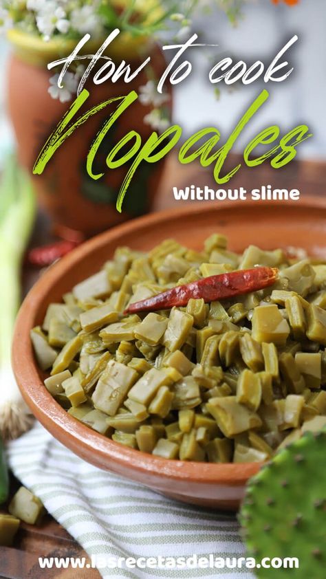 How To Cook Nopales, Nopalitos Recipe, Nopales Recipe, Vegetarian Mexican Recipes, Healthy Mexican Recipes, Vegetarian Mexican, Egg Replacer, Vegan Mexican Recipes, Healthy Mexican