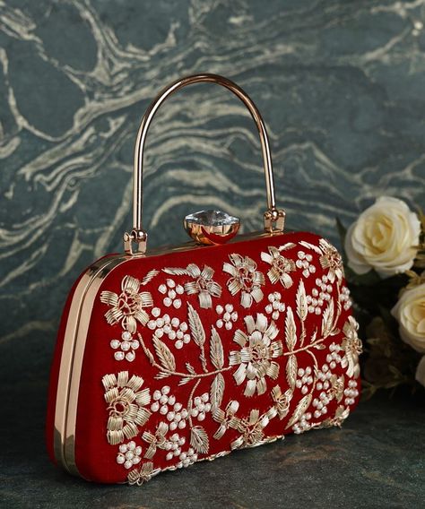 Red Clutch Purse, Embroidery Shoulder, Statement Purse, Ladies Choice, Embroidery Purse, Bridal Jewelry Sets Brides, Silk Clutch, Bridal Handbags, Bridal Purse