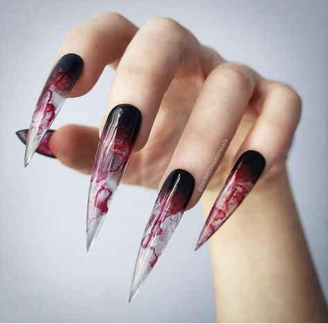 Blood Nails, Stiletto Nail Art, Goth Nails, Pointed Nails, Nails 2020, Unique Nails, Nail Shapes, Stiletto Nails, Acrylic Nail Designs