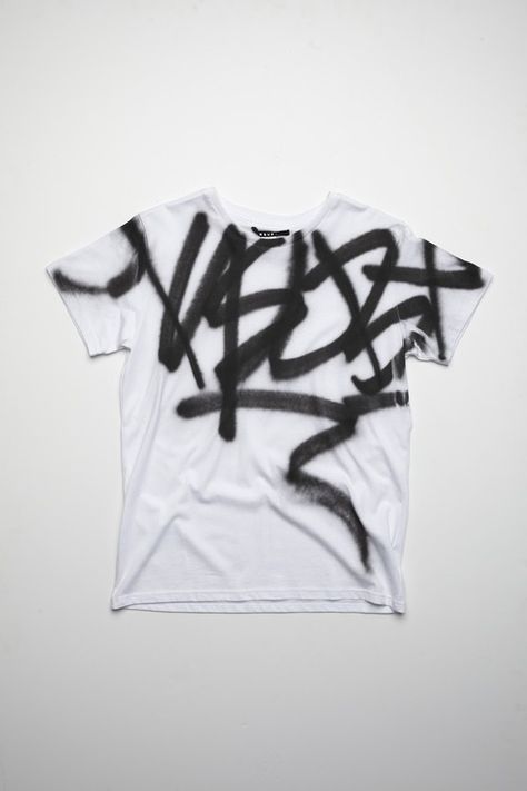 Zen Garage Spray Paint T Shirt, Graffiti On Clothes, Spray Painted Shirt, Spray Painted Clothes, Spray Paint Clothes, Spray Paint Shirt, Graffiti Shirt, Painted Shirt, Shirt Painting