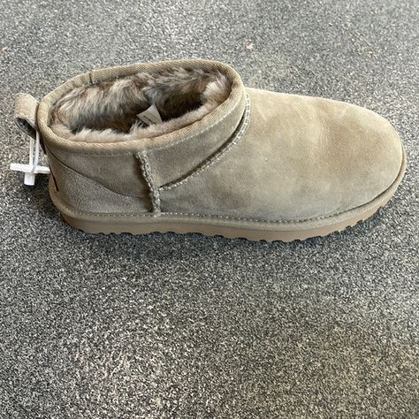 New, with tags never worn UGG ultra mini (antelope color) Mini Uggs, Ugg Ultra Mini, Ugg Mini, Ugg Shoes, Comfy Outfits, Plus Fashion, Tags, Fashion Trends, Closet