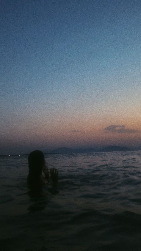 Night swim ocean aesthetic vibes vsco Late Night Swimming Aesthetic, Midnight Swim Aesthetic, Swimming Night Aesthetic, Late Night Swim Aesthetic, Night Swim Aesthetic, Night Swimming Aesthetic, Late Summer Aesthetic, Older Aesthetic, Jennifer Hartmann