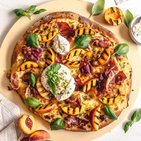 Grilled Peach and Prosciutto Pizza with Burrata Recipe | Sur La Table Fall Pizza Recipes, Pizza With Burrata, Prosciutto Pizza Recipes, Peach Prosciutto, Peach Pizza, Bbq Chicken Pizza Recipe, Burrata Pizza, Burrata Recipe, Prosciutto Pizza