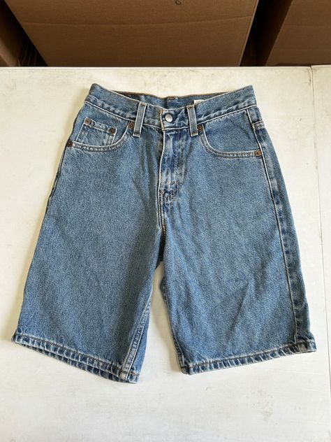 90s Medium Wash Denim Shorts, 90s Style Medium Wash High-waisted Jean Shorts, Ahs Clothes, 90s Denim Shorts, Cheap 90s High-rise Jean Shorts, Levi's Mid-rise Blue Jean Shorts, Short Levis, Vintage Mid-rise Denim Blue Shorts, Jean Levis