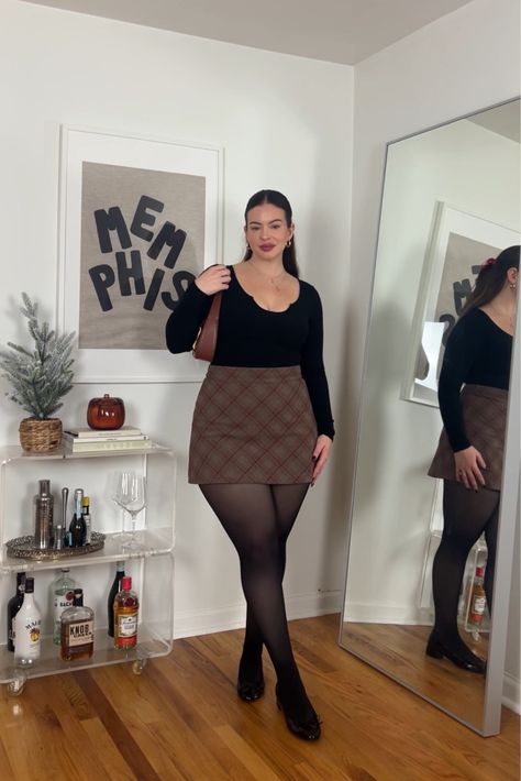 Fike Mini Skirt Brown curated on LTK Brown Mini Skirt Outfit, Suade Skirt, Suede Skirt Outfit, Pantyhose Outfit, Brown Suede Skirt, Mini Skirt Outfit, Brown Mini Skirt, Flamboyant Natural, Skirt Heels