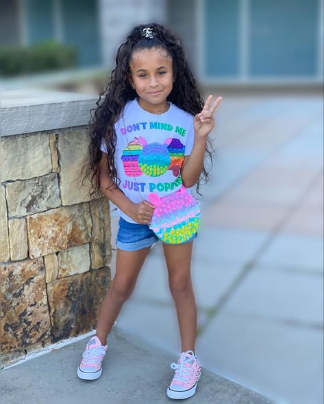 Cute outfit and accessory for your little pop it lover 🐰 Kid Outfit, Fashion Family, Pop It, Cute Outfit, Family Fun, Kids Outfits, Cute Outfits, Instagram Photos, Photo And Video