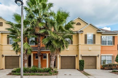 Reunion Resort 934, 3 bedroom Townhouse in Florida | Top Villas Florida Townhouse, Townhouse Decor, 3 Bedroom Townhouse, Usa House, Disney's Hollywood Studios, Miniature Golf Course, Miniature Golf, Orlando Resorts, 2023 Vision