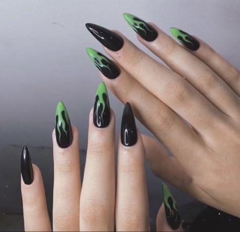 Green Goth Nails Grunge, Green Sharp Nails, Black Nails Neon Tips, Goth Green Nails, Dark Green Black Nails, Shego Inspired Nails, Green And Black Nail Art, Green And Black Nails Acrylic, Shego Nails