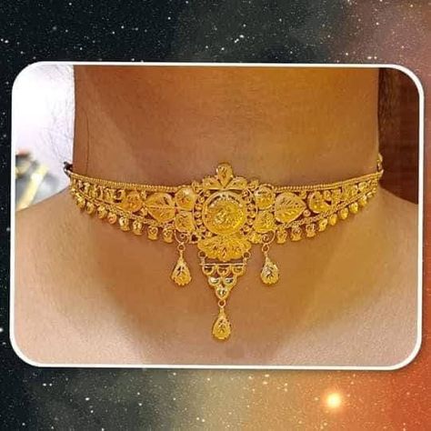 Bengali Choker Necklace, Choker Necklace Designs Gold Indian, Kurdish Jewelry, Gold Choker Necklace Indian, Custom Gold Jewelry, Winter Bridal Jewelry, Bridal Necklace Designs, Bridal Jewelery, Gold Bridal Necklace