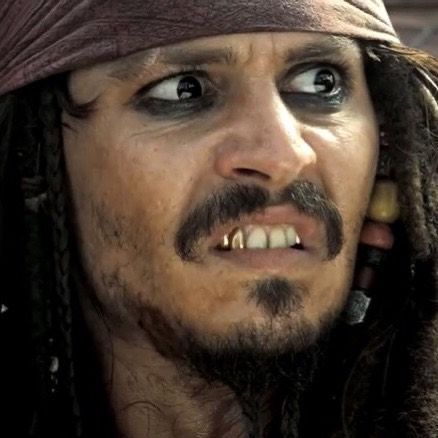 Jack Sparrow Meme, Jack Sparrow Funny, Johnny Depp Characters, Barnabas Collins, Kaptan Jack Sparrow, Johnny D, Funny Pictures With Captions, Sweeney Todd, Captain Jack Sparrow