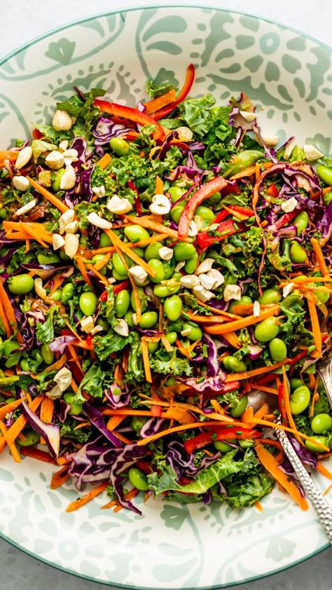 Peanut Butter Dressing, Edamame Recipes Salad, Butter Dressing, Grain Salads, Edamame Recipes, Edamame Salad, Slender Kitchen, Superfood Salad, Salad Toppings