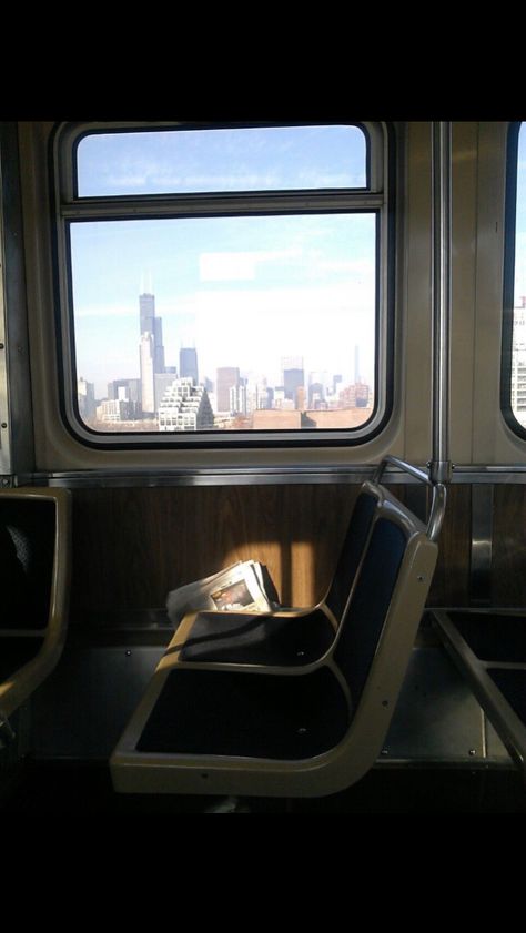 Chicago Cta Aesthetic, Chicago Train Aesthetic, City Train Aesthetic, Chicago Girl Aesthetic, Chicago Train, Chicago Life, Chicago Aesthetic, Chicago L, Chi Town