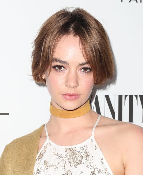 Hairstyle Heart Shaped Face, Hairstyle Heart, Casey Gardner, Heart Shaped Face Hairstyles, Heart Shaped Face, Brigette Lundy Paine, Imdb Movies, Sleek Bob, Lob Hairstyle