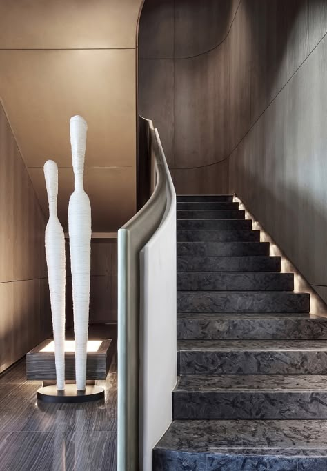 Stairs Cladding, Stair Elevator, Staircase Design Modern, Interior Design Images, Stairs Design Modern, Stair Handrail, Lobby Interior, Staircase Railings, Stair Lighting