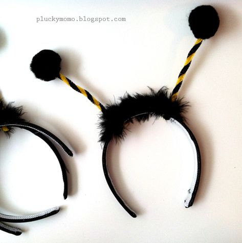 bee headbands Bee Antenna Headband, Bee Costume Diy, Bee Antenna, Bee Headband, Antenna Headband, Bumble Bee Costume, Bug Costume, Cosplay Cartoon, Bee Theme Party