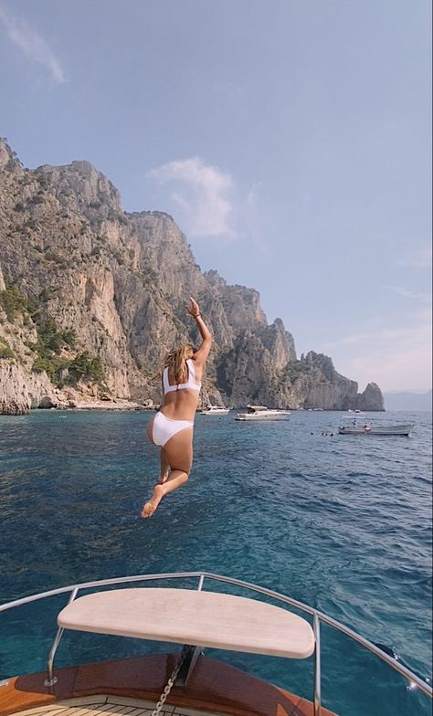 #italy #naples #capri #yatch #boating #whiteswimsuits #beauty #islandlife #dive #adventure #swimming #oceanlife #vacation Italy Naples, Yatch Boat, Dream Holidays, Boat Style, Dream Boat, Dream Future, Boat Fashion, Italian Vacation, Men Stylish Dress