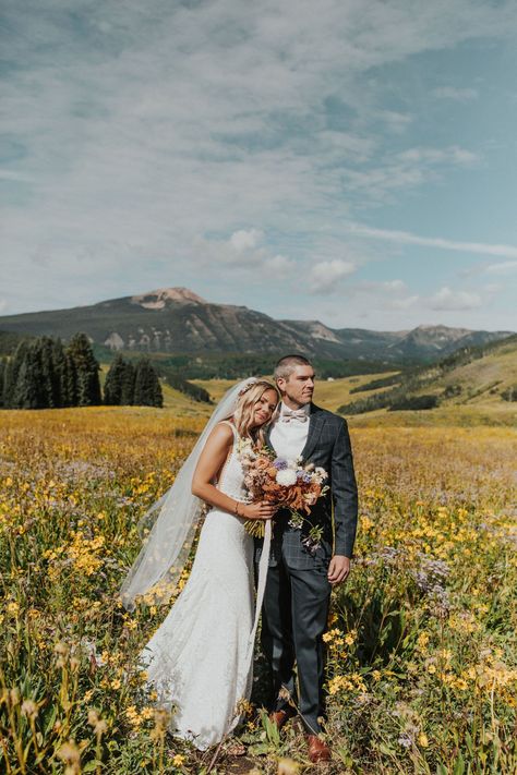 Spring Wedding Mountains, Mountain Wedding Garden Crested Butte, Crested Butte Elopement, Spring Mountain Wedding, Wedding Views, Mountain Wedding Dress, Crested Butte Wedding, Colorado Wedding Elopement, Spring Wedding Photography