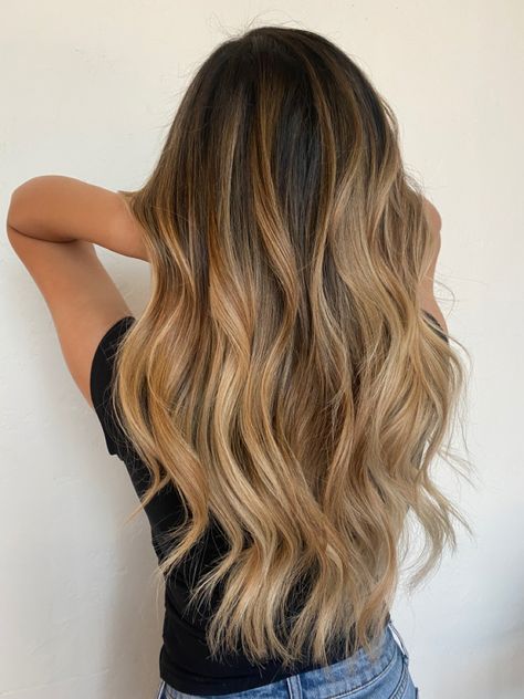 Summer Brown Hair, Highlights Brown Hair Balayage, Balyage Long Hair, Rachel Hair, Light Brunette Hair, Balayage Straight Hair, Brown Hair Inspo, Brunette Hair With Highlights, Caramel Balayage