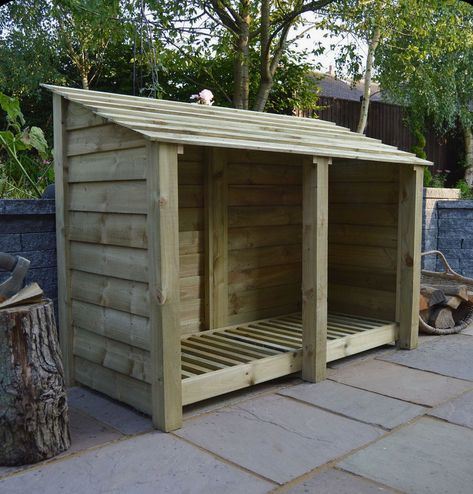 Firewood Storage Outdoor, Storage Outdoor, Diy Recycled Projects, Firewood Shed, Wood Storage Sheds, Log Store, Wood Store, Firewood Storage, Wooden Log