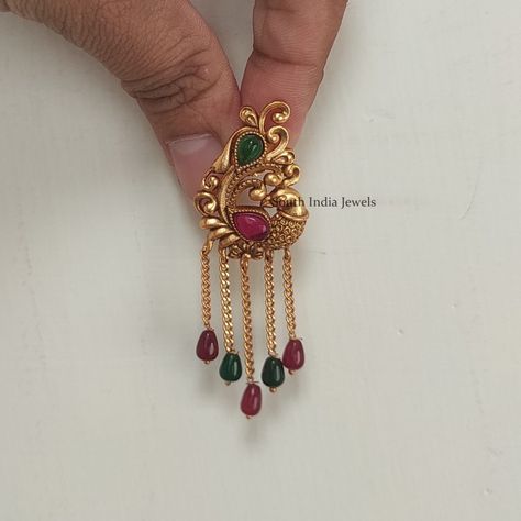 Antique Gold Bracelet, Gold Earrings For Kids, Temple Jewellery Earrings, Silver Necklace Designs, Lily Earrings, Gold Earrings Indian, Ear Cuff Jewelry, Gold Jhumka Earrings, Gold Earrings Models