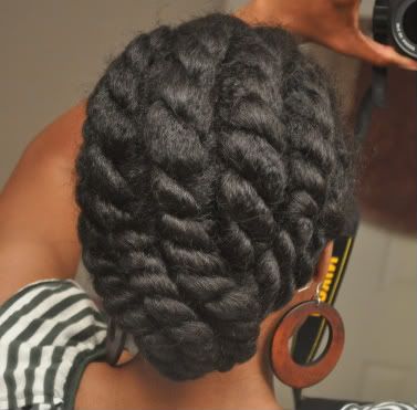 {Grow Lust Worthy Hair FASTER Naturally} ========================== Go To: www.HairTriggerr.com ========================== Simple Big Flat Twisted Protective Style But So Pretty....Great Technique to Achieve Loose Stretched Waves! Cornrow Updo, Flat Twists, Flat Twist Hairstyles, Flat Twist Updo, Twisted Hair, Twisted Updo, Natural Hair Twists, Beautiful Natural Hair, Pelo Afro