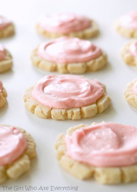 Swig Sugar Cookies Swig Cookies, Swig Sugar Cookies, The Girl Who Ate Everything, Pink Sugar, Soft Cookie, Eat Dessert First, Eat Dessert, Cookie Desserts, Sweets Treats