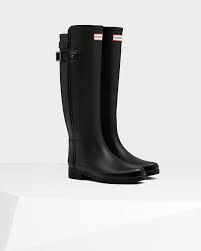 Hunter Refined, Wellies Rain Boots, All Weather Boots, Narrow Shoes, Womens Rain Boots, Tall Riding Boots, England Fashion, Wellington Boots, Rubber Boots