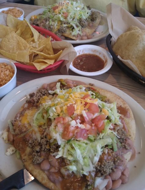 Navajo Food, Navajo Taco, Taco Plate, Navajo Tacos, Tacos, Drinks