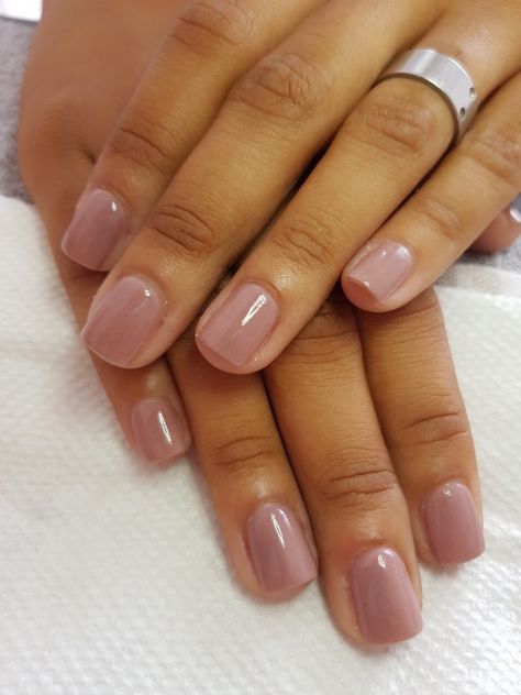 Coco Nails, Faded Nails, Neutral Nail Color, Natural Nails Manicure, Face Nails, Opi Gel Nails, Gel Manicures, Hello Nails, Subtle Nails