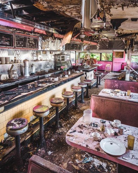 Abandoned Diner, Apocalypse Aesthetic, Campfire Stories, Vintage Diner, Abandoned Things, All Falls Down, Environment Design, Abandoned Buildings, Back To Life