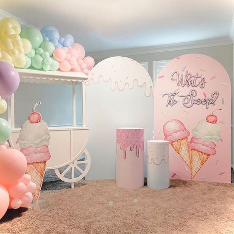 Scoop Gender Reveal, Ice Cream Party Theme, Candy Theme Birthday Party, Halloween Gender Reveal, Baby Gender Reveal Party Decorations, Candy Land Birthday Party, Gender Reveal Themes, 3 Birthday, Ice Cream Birthday Party