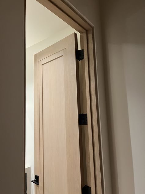 Interior Finishes Interior Doors Modern, Wood Door Frame, Oak Interior Doors, Interior Door Styles, Interior Finishes, Home Door Design, Doors Interior Modern, Door Casing, Japandi Interior