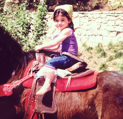 @kyliejenner: Cowgirl at ❤️ Kylie Jenner Baby, Kylie Baby, Jenner Sisters, Jenner Family, With My Best Friend, Kylie Kristen Jenner, Awesome Photography, King Kylie