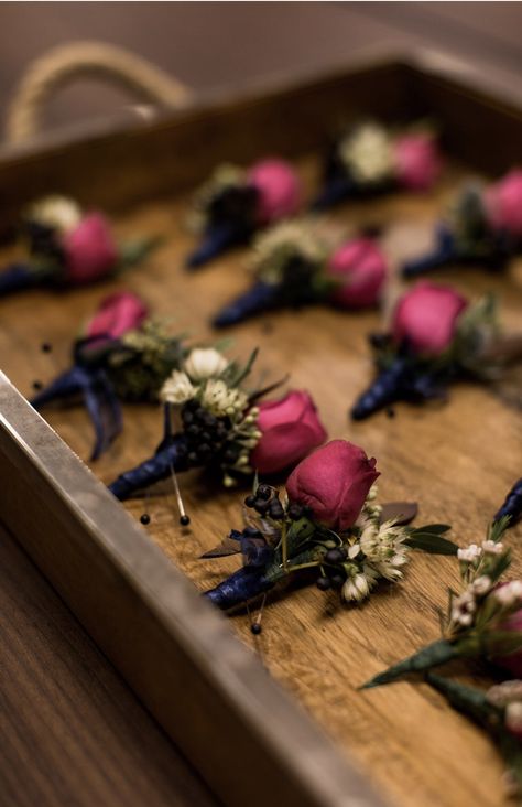 Magenta And Navy Wedding, Magenta And Navy Blue Wedding, Dark Blue Wedding, Magenta Wedding, Magenta Flowers, Magenta Rose, Hot Pink Roses, Navy Blue Wedding, Navy Wedding