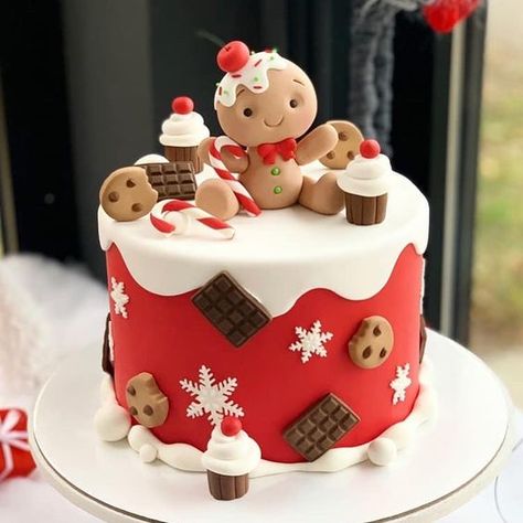 Christmas Cakes With Fondant, Xmas Theme Cake, Christmas Cake 2022, Christmas Design Cake, Birthday In December Ideas, Christmas Party Cake Ideas, Holiday Birthday Cake, Christmas Cake Designs 2023, Gingerbread Theme Cake