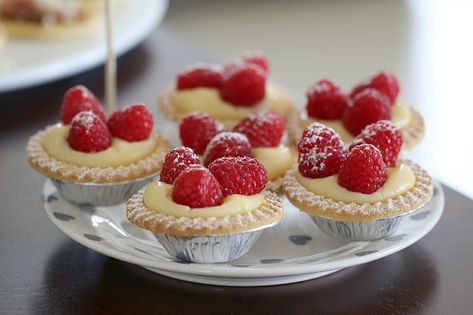 Pudding Tart, Custard Tarts, Dessert Places, Custard Pudding, Tart Filling, Thermomix Desserts, Custard Tart, Custard Filling, Mini Tart