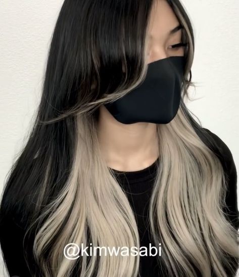 Pelo Color Vino, Hidden Hair Color, Toned Hair, Hair Dye Tips, Hair Color Underneath, Peekaboo Hair, Brown Ombre Hair, Hair Color Streaks, Guy Tang