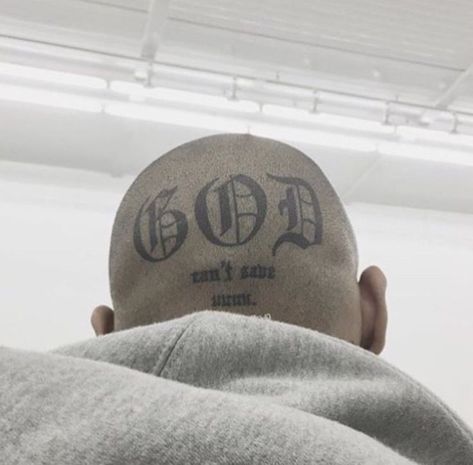 Crazy Tattoos, Head Tattoo, Head Tattoos, Shaved Head, Dream Tattoos, Foto Ideas Instagram, Flash Art, Just Smile, Tattoo Lettering