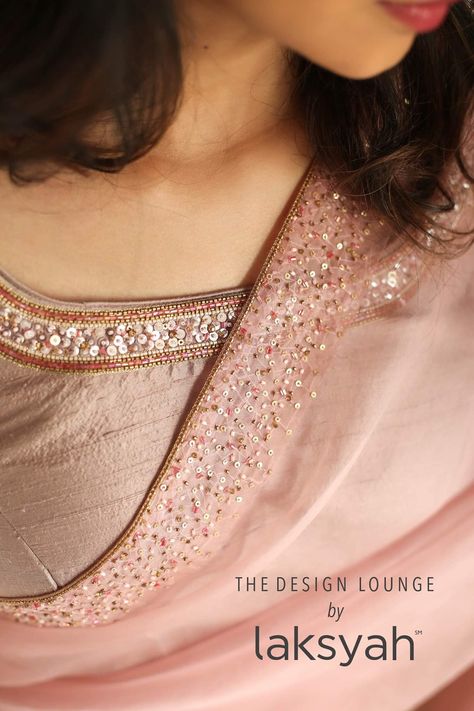 Blouses Designs, Simple Saree Designs, Blouse Designer, Traditional Blouse Designs, Fashionable Saree Blouse Designs, Tongue Twisters, Hand Embroidery Dress, Saree Embroidery Design, Set Saree