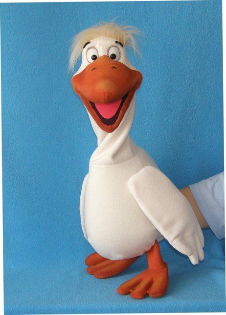 Goose Puppet, Wooden Marionette, Bird Puppet, Foam Carving, Marionette Puppet, The Goose, Puppet Making, Hand Carved Wood, Carved Wood