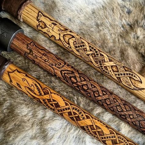 Wood Hiking Stick, Unique Walking Sticks, Handmade Walking Sticks, Hand Carved Walking Sticks, Wooden Walking Canes, Armband Tattoos, Dremel Carving, Wooden Canes, Dremel Wood Carving