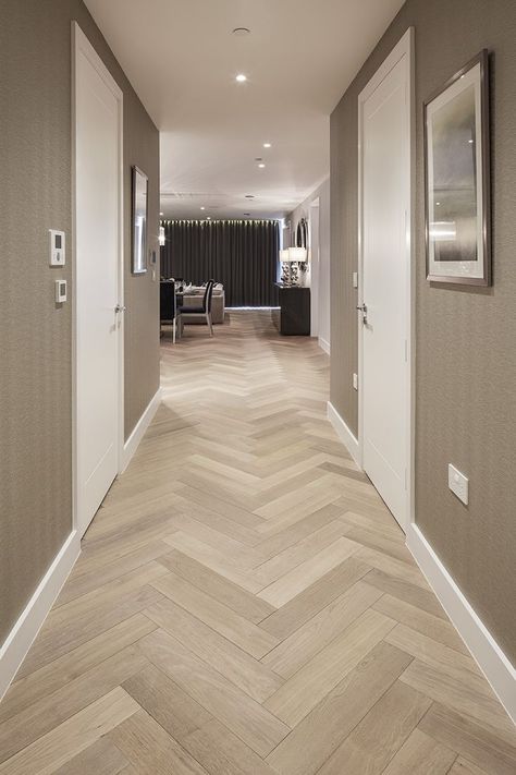 Wooden Floor Tiles, Plafon Gypsum, Herringbone Wood Floor, Herringbone Wood, Hallway Flooring, Wood Tile Floors, Hallway Designs, Herringbone Floor, Hus Inspiration