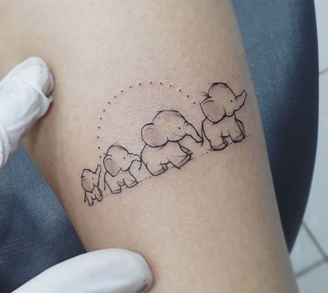 Family Tattoos 4 People, Three Elephant Tattoo, Elephant Family Tattoo, Baby Elephant Tattoo, Family Tattoo Ideas, Tiny Tattoos For Women, Cute Couple Tattoos, Elephant Tattoo Design, Cool Wrist Tattoos