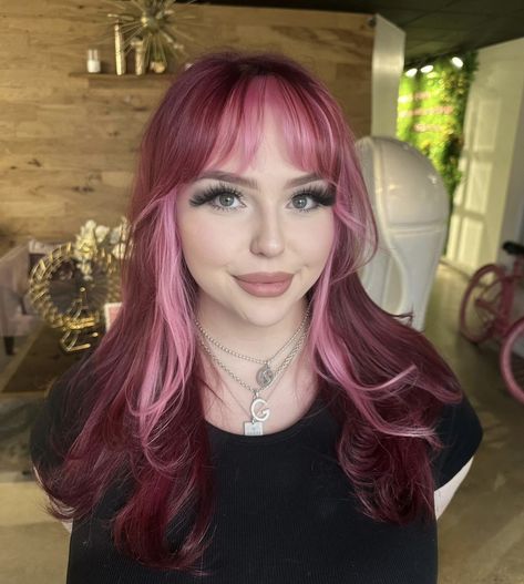 Pink Hair Red Tips, Pink And Magenta Hair, Light Pink Hair Ideas, Berry Red Hair, Berry Pink Hair, Red And Pink Hair, Red Pink Hair, Color Block Hair, How To Have Style