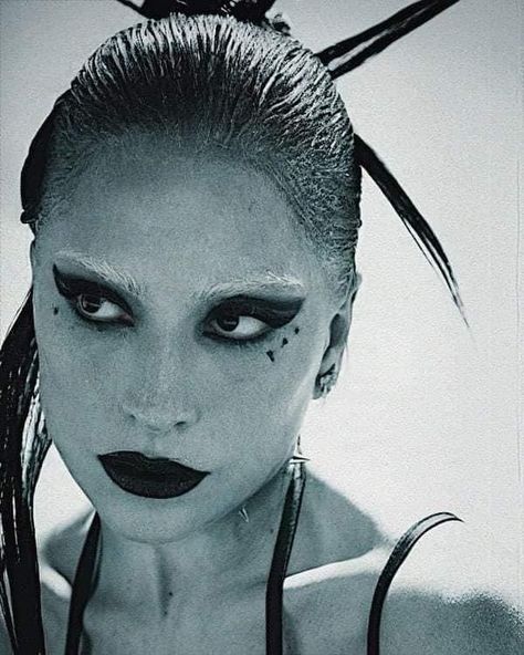 Lady Gaga Face, Lady Gaga Photoshoot, Industrial Punk, Lady Gaga Makeup, The Fame Monster, Teen Witch, Lady Gaga Photos, Lady Gaga Pictures, Punk Girl