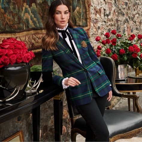 Tailored From Stretch-Infused, Wool-Blend Twill In The Season's Plaid Pattern, This Structured Blazer Embodies Sophisticated Lauren Ralph Lauren Style With A Signature Bullion Patch At The Chest. Straight Fit Notch Lapels One-Button Silhouette Long Sleeves With Four-Button Cuffs Shoulder Pads Two Front Waist Flapped Welt Pockets Left Chest Patch Pocket Bullion "Lrl" Patch Embroidered At The Left Chest Two Front Waist Darts Back Princess Seams Vented Back Hem Fully Lined Shell: Wool/Polyester/Ela Horse Girl Aesthetic, Structured Blazer, Velvet Tie, Ralph Lauren Blazer, Ralph Lauren Plaid, Feminine Details, Ralph Lauren Style, Mode Chic, Ralph Lauren Women