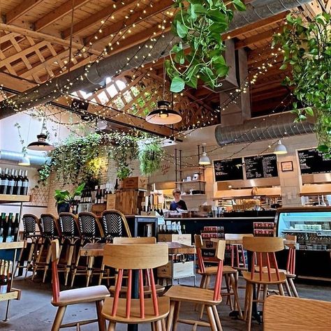 Denver's Best Deli & Wine Bar - Leven Deli Co. Wine Bar Design, Bakery Coffee Shop, Wine Bar Restaurant, Deli Cafe, Coffee/wine Bar, Deli Shop, Italian Deli, Gourmet Food Store, Denver Art Museum