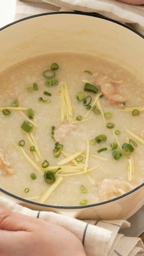 Chicken Congee, Savoury Rice, Chicken Ginger, Popular Chinese Dishes, Asian Breakfast, Wonton Noodles, Breakfast Porridge, Chicken Rice Soup, Savory Rice