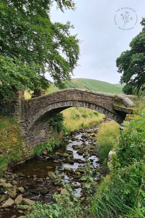 Marsden Yorkshire, Old Bridges, Things To Do With Kids, Stone Bridge, Yorkshire Dales, Village Life, English Countryside, Picnic Area, Pretty Places